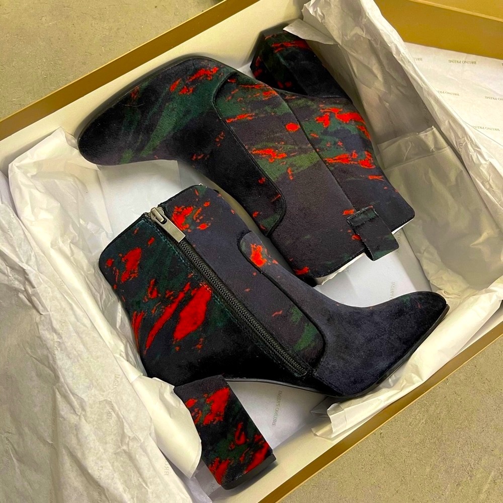 Anthropologie Velvet Green Red Camo Boots Booties - Picture 7 of 7